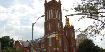 La la iglesia está  ubicada en 48 Martin Luther King Drive. (Foto: cityseeker)