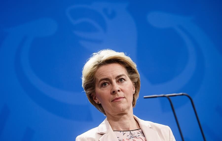 Foto de archivo de la presidenta de la Comisión Europea, Ursula von der Leyen. EFE/EPA/CLEMENS BILAN