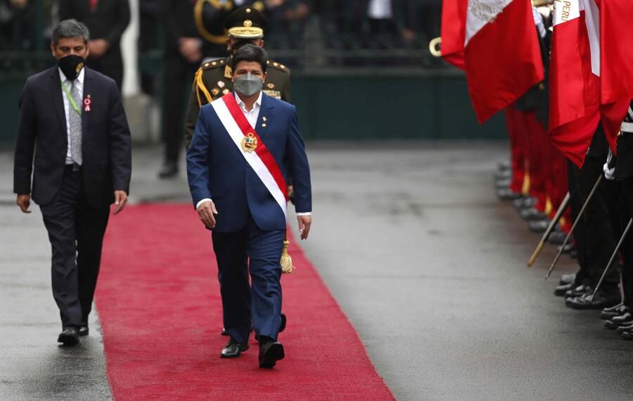 Imagen de archivo del presidente de Perú, Pedro Castillo. EFE/Paolo Aguilar
