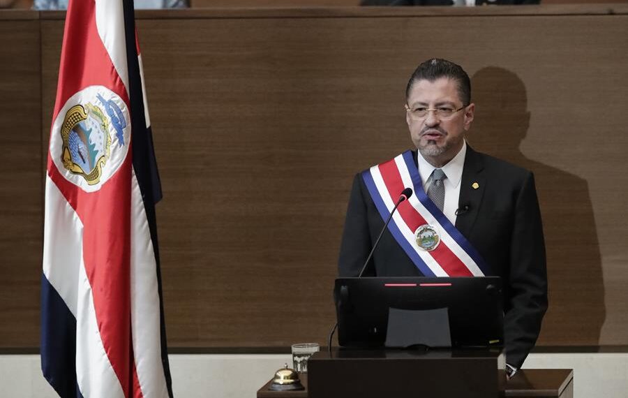 El presidente de Costa Rica, Rodrigo Chaves, en una fotografía de archivo. EFE/Bienvenido Velasco