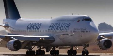 Avión de Emtrasur retenido en Argentina (Créditos: AFP)