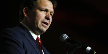 Ron DeSantis, gobernador de Florida (Créditos: Getty Images)