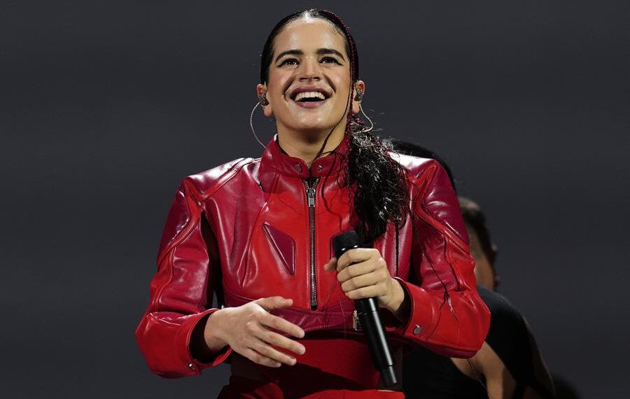La cantante Rosalía durante el concierto de su gira Motomami World Tour, en una fotografía de archivo. EFE/Alejandro García