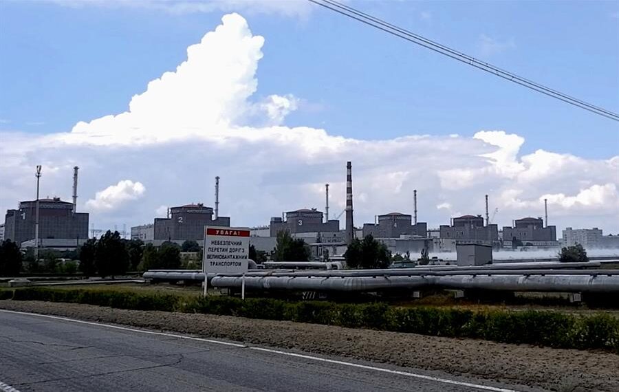 Central nuclear de Zaporiyia en Enerhodar, Ucrania. EFE/EPA/RUSSIAN EMERGENCIES MINISTRY HANDOUT HANDOUT EDITORIAL USE ONLY/NO SALES