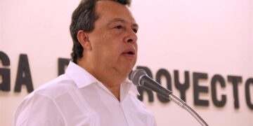 El exgobernador del estado mexicano de Guerrero (sur) Ángel Aguirre Rivero (2011-2014), en una fotografía de archivo. EFE/Francisca Meza
