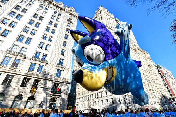 La sensación de la TV infantil Bluey en el desfile de Macy's (Créditos: Getty Images)