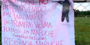 El grupo extremista, Resistencia Mapuche Malleco, dejó mensajes amenazantes contra el presidente de Chile, Gabriel Boric (Difusión)