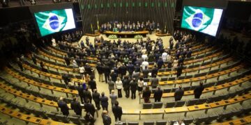 Bolsonaro suspendió la financiación del presupuesto secreto tras el acuerdo de Lula con sus aliados del Congreso (Créditos: EFE)