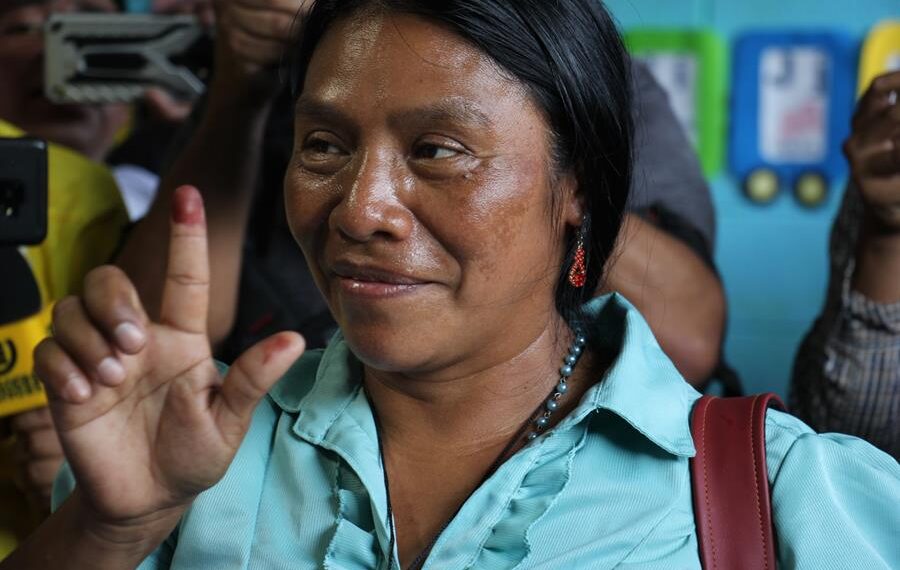 Foto de archivo de la candidata a la Presidencia de Guatemala, Thelma Cabrera. EFE/ Andrea Estrada