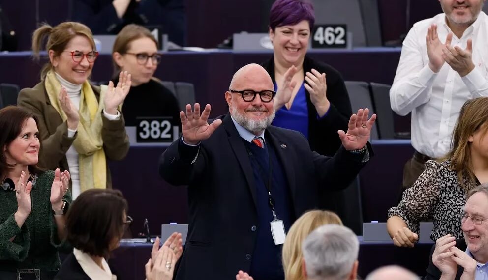 El eurodiputado de Luxemburgo, Marc Angel, fue elegido vicepresidente del Parlamento Europeo
en Estrasburgo, en el este de Francia (Foto: AP)