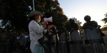 Desde que se dio el arresto al gobernador, Luis Fernando Camacho, se han reportado distintas manifestaciones en Santa Cruz (Foto: Getty Images)