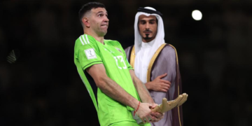 El comportamiento de Emiliano "Dibu" Martínez fue uno de los más cuestionados tras la final de Qatar 2022 (Foto: Getty Images)