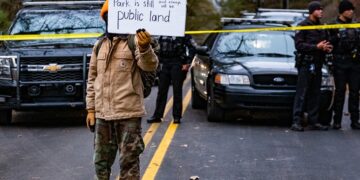 Los manifestantes en contra del proyecto Cop City han sido acusados de terrorismo doméstico (Foto: FOX 5 Atlanta)