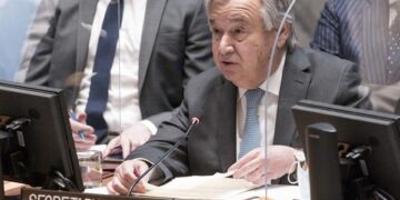 El secretario general de la ONU, António Guterres, pidió que se reestablezca el diálogo entre ambas potencias nucleares (Foto: EFE)