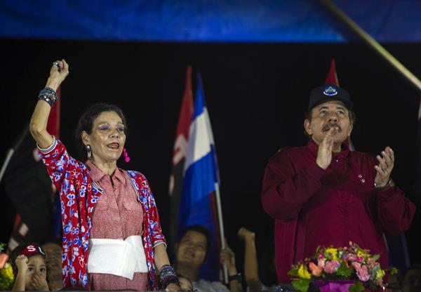 El gobierno dirigido por Daniel Ortega y su esposa y vicepresidenta Rosario Murillo ha estado censurando organizaciones civiles desde el año pasado (Foto: EFE)