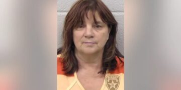Goldia Marie Lipsky fue arrestada luego que se presentó una denuncia anónima en su contra (Foto: Paulding County Sheriff's Office)