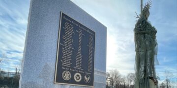 Gainesville cuenta con un nuevo monumento en homenaje a los veteranos. Créditos: Hall County Gov