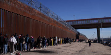 El incremento de solicitantes de asilo en la frontera ha  puesto en jaque las políticas migratorias de Estados Unidos (Foto: Getty Images)