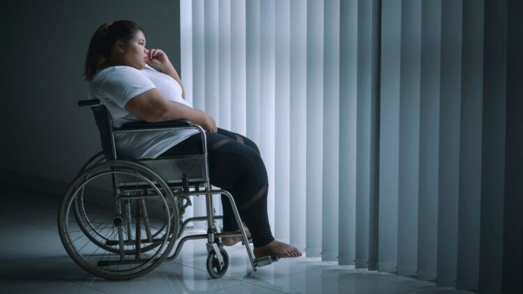 Los pacientes incapacitados en cama o silla de ruedas, casi siempre presentan aumento de peso. Créditos: difusión