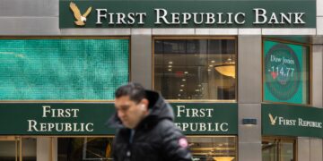 First Republic, a punto de obtener US$ 30,000 millones en depósitos para rescate (Foto: CNBC)
