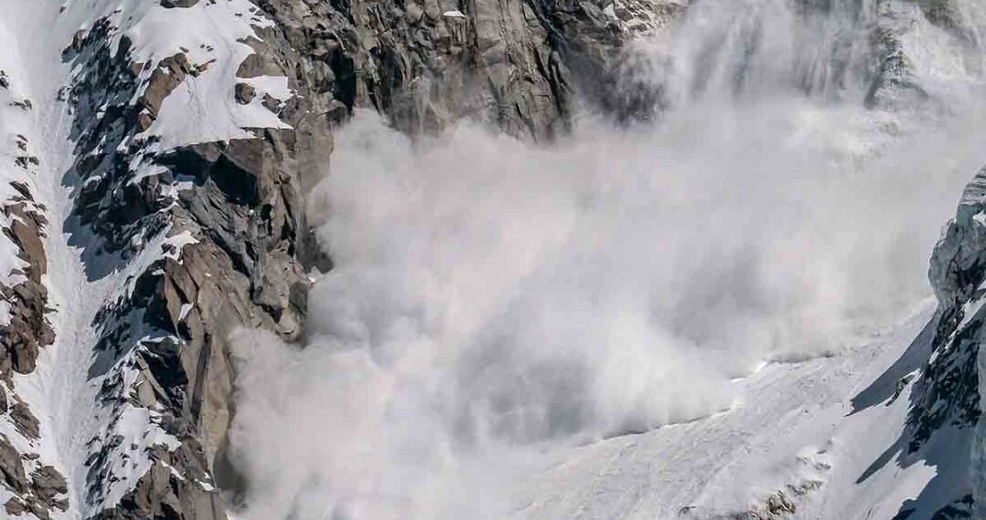 El peligro de avalanchas en el lugar estaba a nivel “considerable” (Foto: Excelsior)
