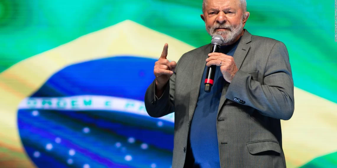 El presidente de Brasil, ingresado en un hospital por una neumonía leve (Foto: CNN)