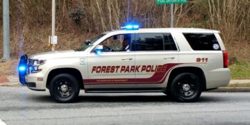 Policía de Forest Park. Créditos: Difusión