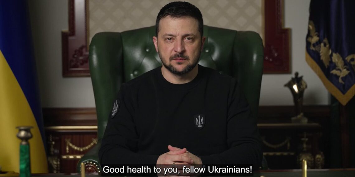 El presidente ucraniano,  Volodímir Zelenski, en una mensaje a la nación el 29 de marzo de 2023. Captura: Twitter/@ZelenskyyUa.