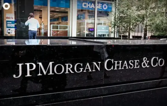 Hace unos días, trascendió que el principal ejecutivo de JPMorgan, Jamie Dimon, tendrá que declarar en el caso bajo juramento (Foto: Hoy Digital)