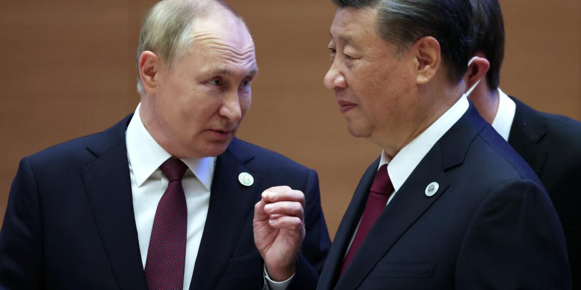 Los líderes ruso, Vladimir Putin, y chino, Xi Jinping, en septiembre de 2022 en Uzbekistan. EFE/EPA/SERGEI BOBYLEV/SPUTNIK/KREMLIN POOL MANDATORY CREDIT[MANDATORY CREDIT]