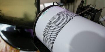 Fotografía de archivo de un sismógrafo. EFE/ Made Nagi
