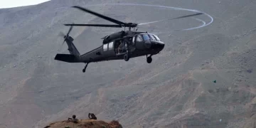 Además, nueve personas murieron en marzo en el estado de Kentucky cuando dos helicópteros Black Hawk se estrellaron durante un entrenamiento. (CNN)