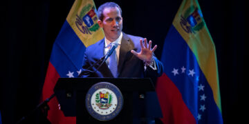 Fotografía de archivo del opositor venezolano Juan Guaidó. EFE/ Rayner Peña R