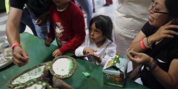 Fotografía de archivo de niños que asisten al Papalote Museo del Niño. EFE/Sáshenka Gutiérrez