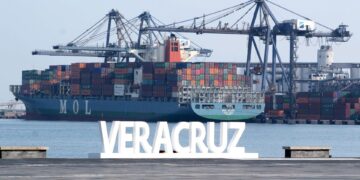 Fotografía de archivo que muestra a un contenedor en el Puerto de Veracruz (México). EFE/Víctor Yáñez