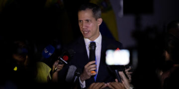 Imagen de archivo del opositor venezolano Juan Guaidó . EFE/ Rayner Peña R