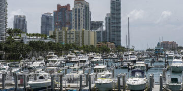Fotografía de archivo que muestra la zona de South Beach en Miami, Florida (EE.UU.).  EFE/ Giorgio Viera