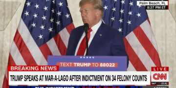 Donald Trump habla en Mar-a-Lago (Foto: CNN)