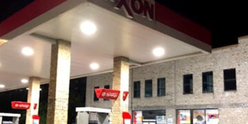 La estación de gas Exxon en Atlanta. Foto: Google Maps/@kl Jones