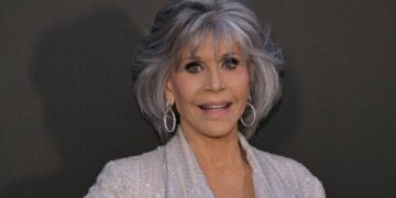 Jane Fonda entregará esta noche, en la gala de clausura de la 76 edición del Festival de Cannes (La Nación)