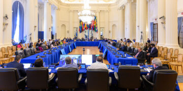 Fotografía cedida por la Organización de Estados Americanos (OEA) que muestra el pleno del organismo este 31 de mayo de 2023 en Washington, DC (EE.UU). EFE/OEA /Juan Manuel Herrera