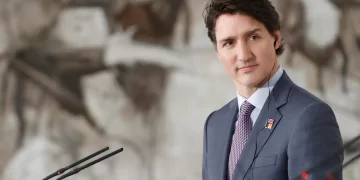 Trudeau afirmó este miércoles que se enteró de las amenazas contra la familia de Chong el lunes, cuando el periódico canadiense publicó la noticia. (EFE)
