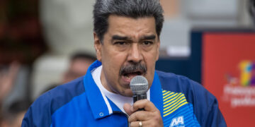 Fotografía de archivo en la que se registró al presidente de Venezuela, Nicolás Maduro, durante una alocución, en Caracas (Venezuela). EFE/Miguel Gutiérrez