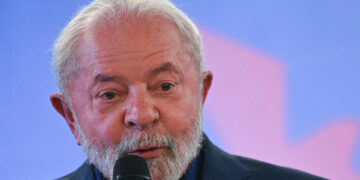 El presidente brasileño, Luiz Inácio Lula da Silva, participa en la apertura del XXVI Encuentro del Foro de Sao Paulo, hoy, en Brasilia (Brasil). EFE/Andre Borges