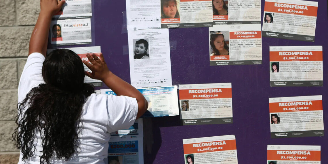 Protesta por desaparición de migrantes en México. EFE/Luis Torres