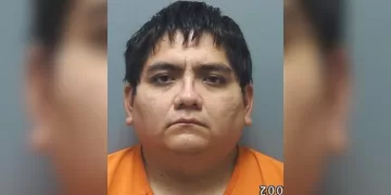 Nabeel Kory Serrano, de 35 años, enfrenta cuantro cargos de posesión de material que muestra abuso sexual a menores, según la Oficina del Alguacil del Condado de Cherokee.Office said.(Cherokee County Sheriff's Office)