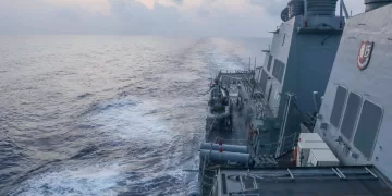 Archivo - Un buque de guerra estadounidense en el mar de China meridional - FUERZAS ARMADAS DE EEUU