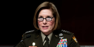 El Comando Sur de Estados Unidos es encabezado por la general Laura RichardsonImagen: Michael Brochstein/Zuma/IMAGO