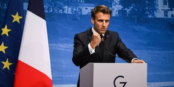 Archivo - El presidente francés, Emmanuel Macron - Sven Hoppe/dpa