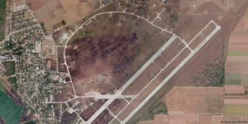 Imagen satelital de la base aérea de Saki, en Crimea, en una fotografía de archivo.Imagen: Planet Labs PBC/AP/picture alliance
